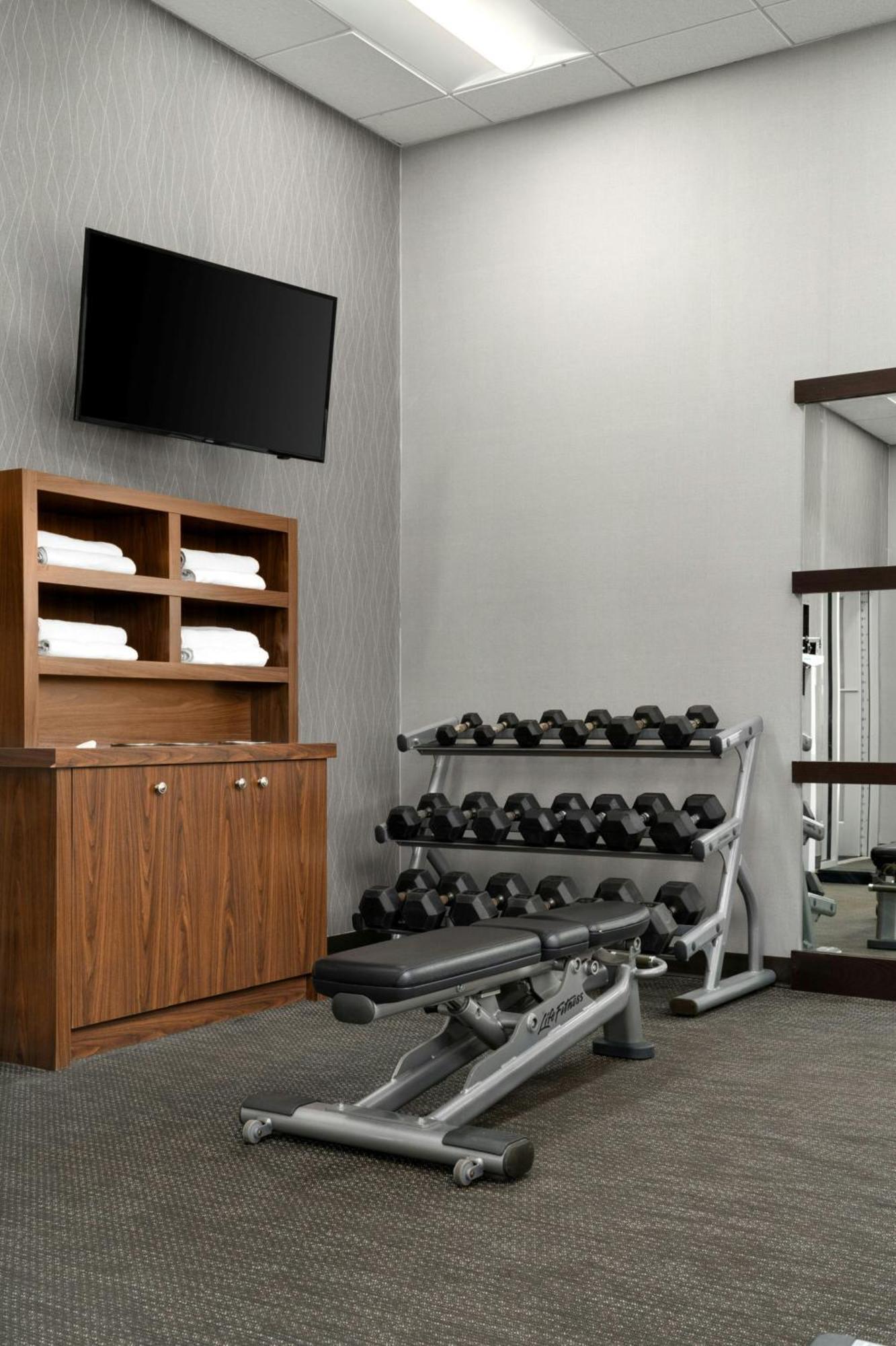 Courtyard By Marriott Fayetteville Fort Liberty - Spring Lake Εξωτερικό φωτογραφία