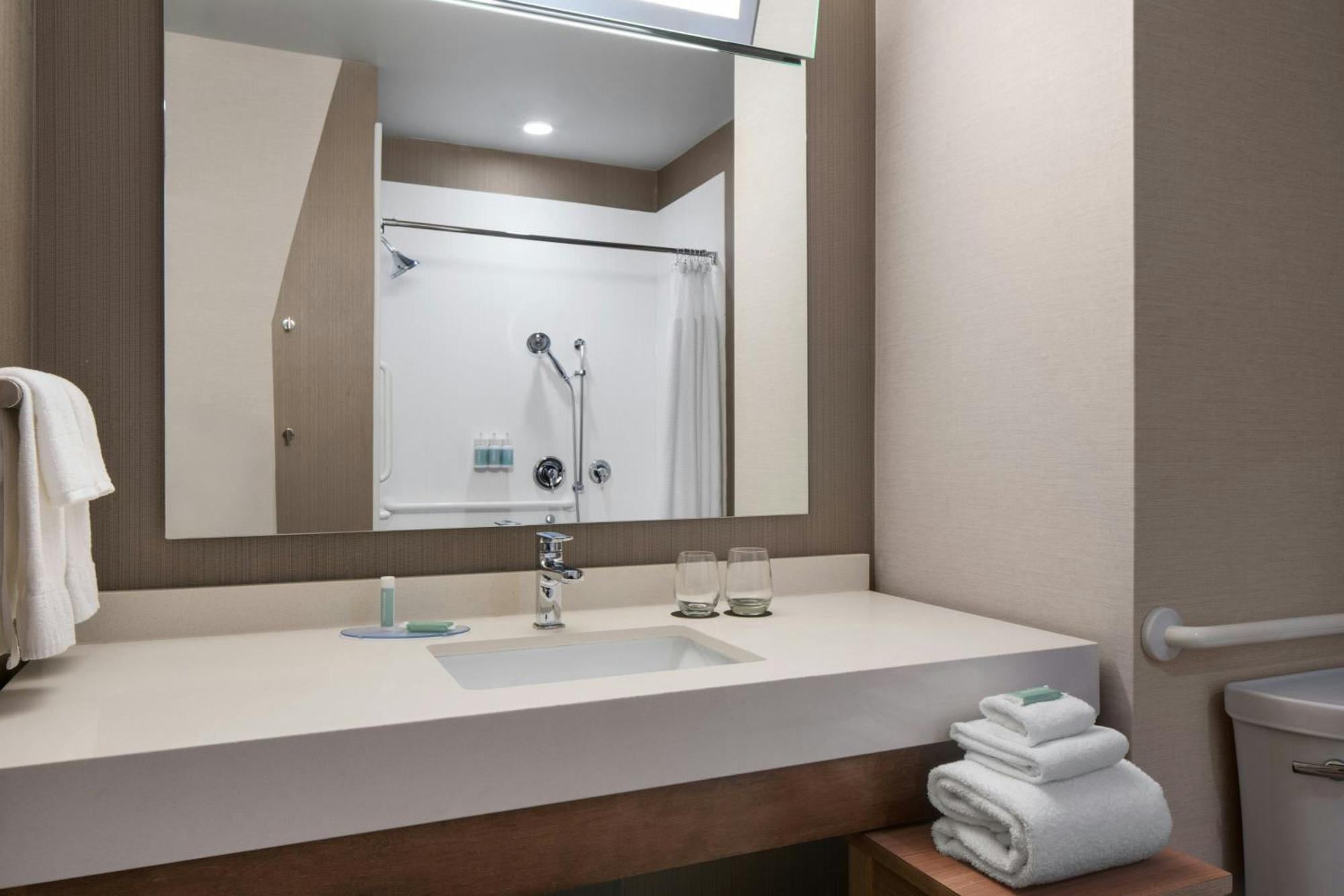 Courtyard By Marriott Fayetteville Fort Liberty - Spring Lake Εξωτερικό φωτογραφία