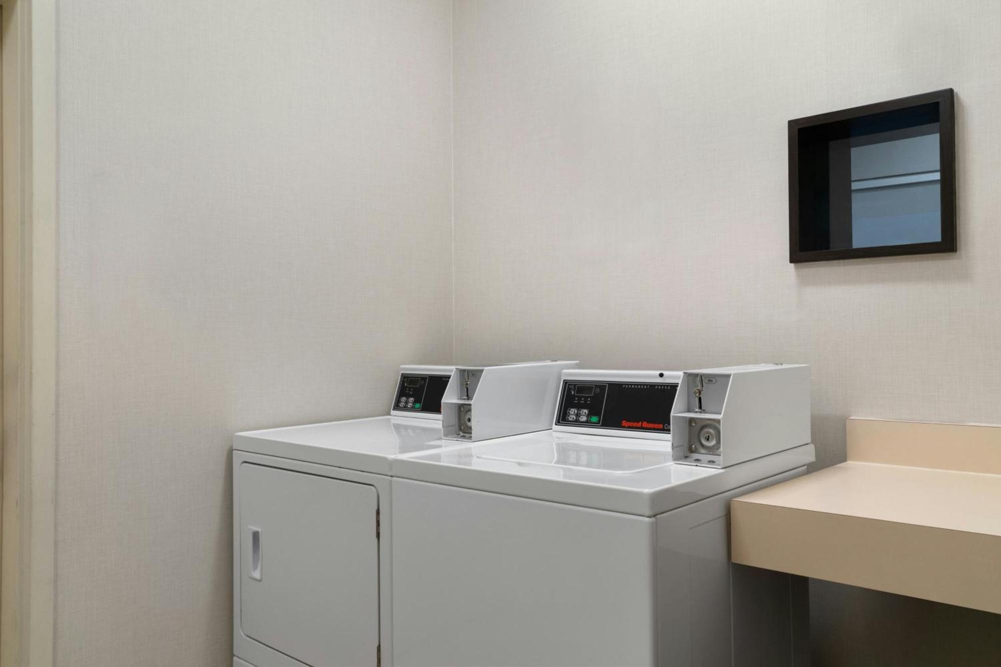 Courtyard By Marriott Fayetteville Fort Liberty - Spring Lake Εξωτερικό φωτογραφία